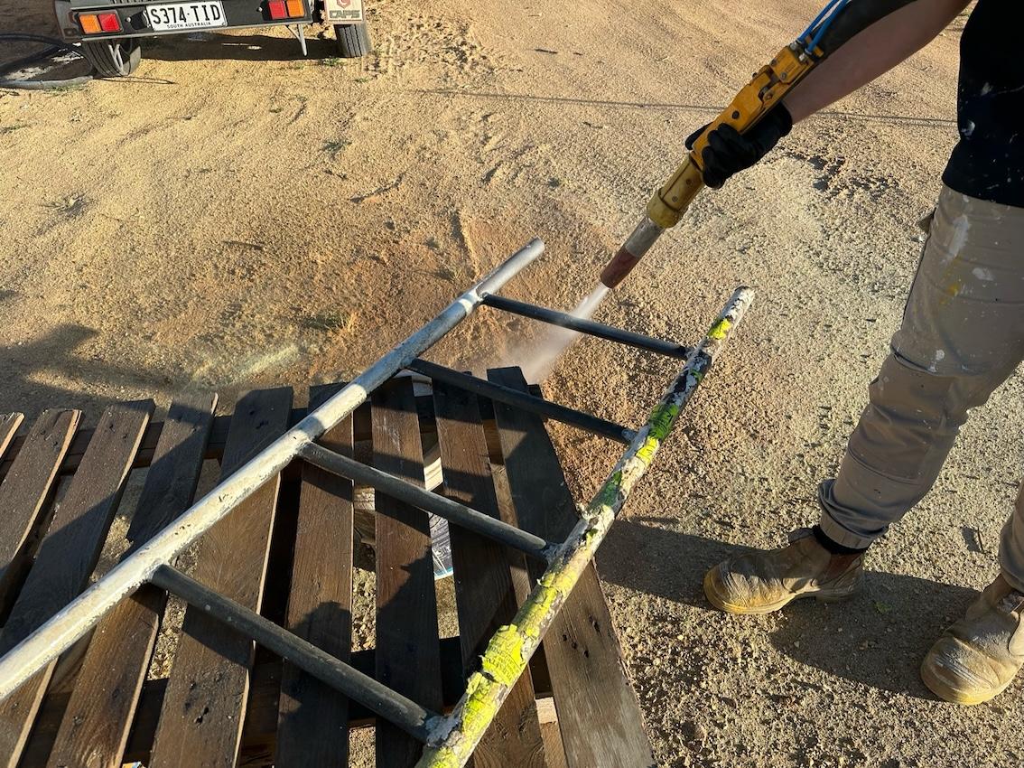 Gallery image 38 - /SA Regional Line Marking/Dustless Blasting/dustless_blasting_5552.jpeg