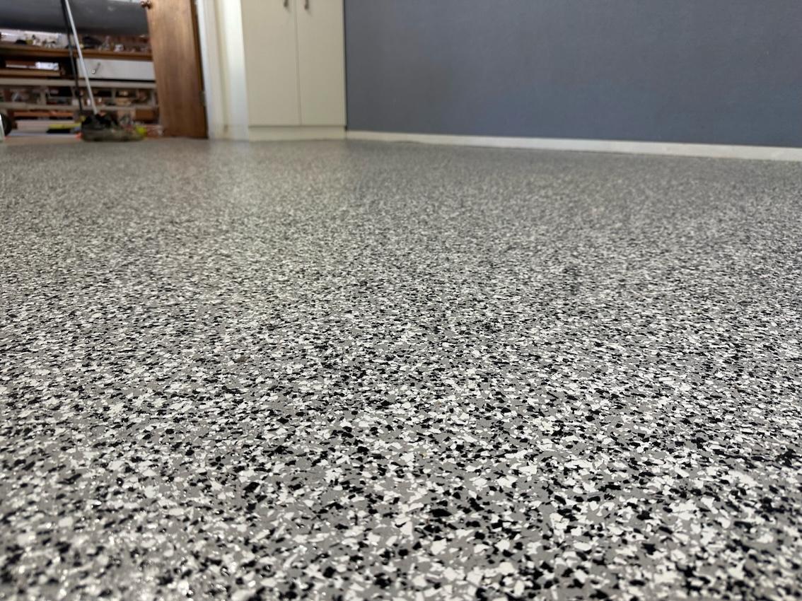Gallery image 69 - /SA Regional Line Marking/Flake floor and grinding/flake_floor_and_grinding_9032.jpeg