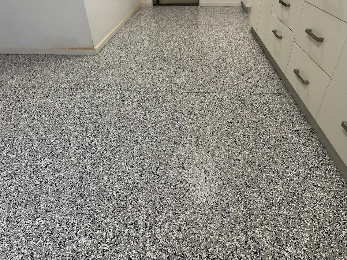 Gallery image 70 - /SA Regional Line Marking/Flake floor and grinding/flake_floor_and_grinding_9033.jpeg