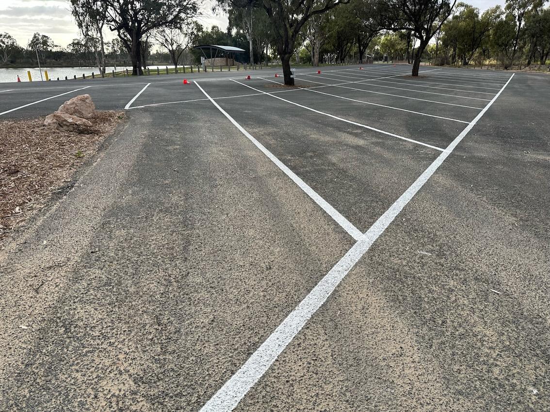 Gallery image 3 - /SA Regional Line Marking/Line Marking/line_marking_6239.jpeg