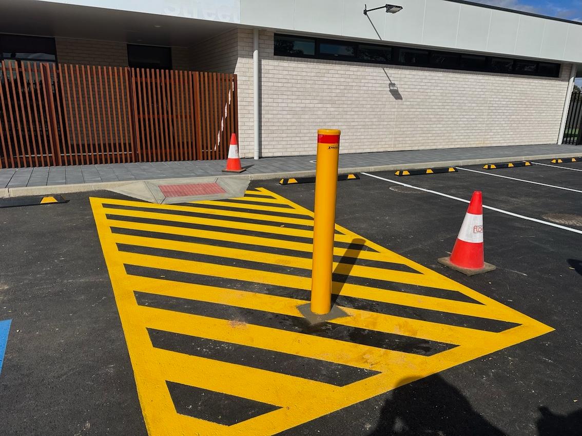 Gallery image 7 - /SA Regional Line Marking/Line Marking/line_marking_7082.jpeg