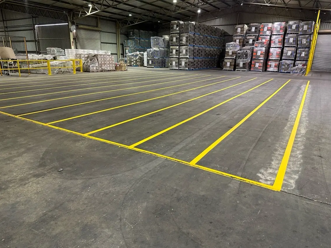 Gallery image 21 - /SA Regional Line Marking/Line Marking/line_marking_8460.webp