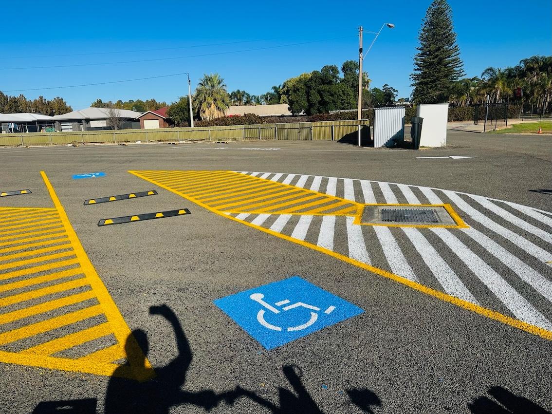 Gallery image 11 - /SA Regional Line Marking/Line Marking/line_marking_8496.jpeg